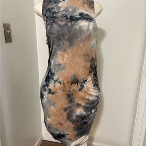 Sleeveless Tie-Dye Midi Dress in Brown & Black